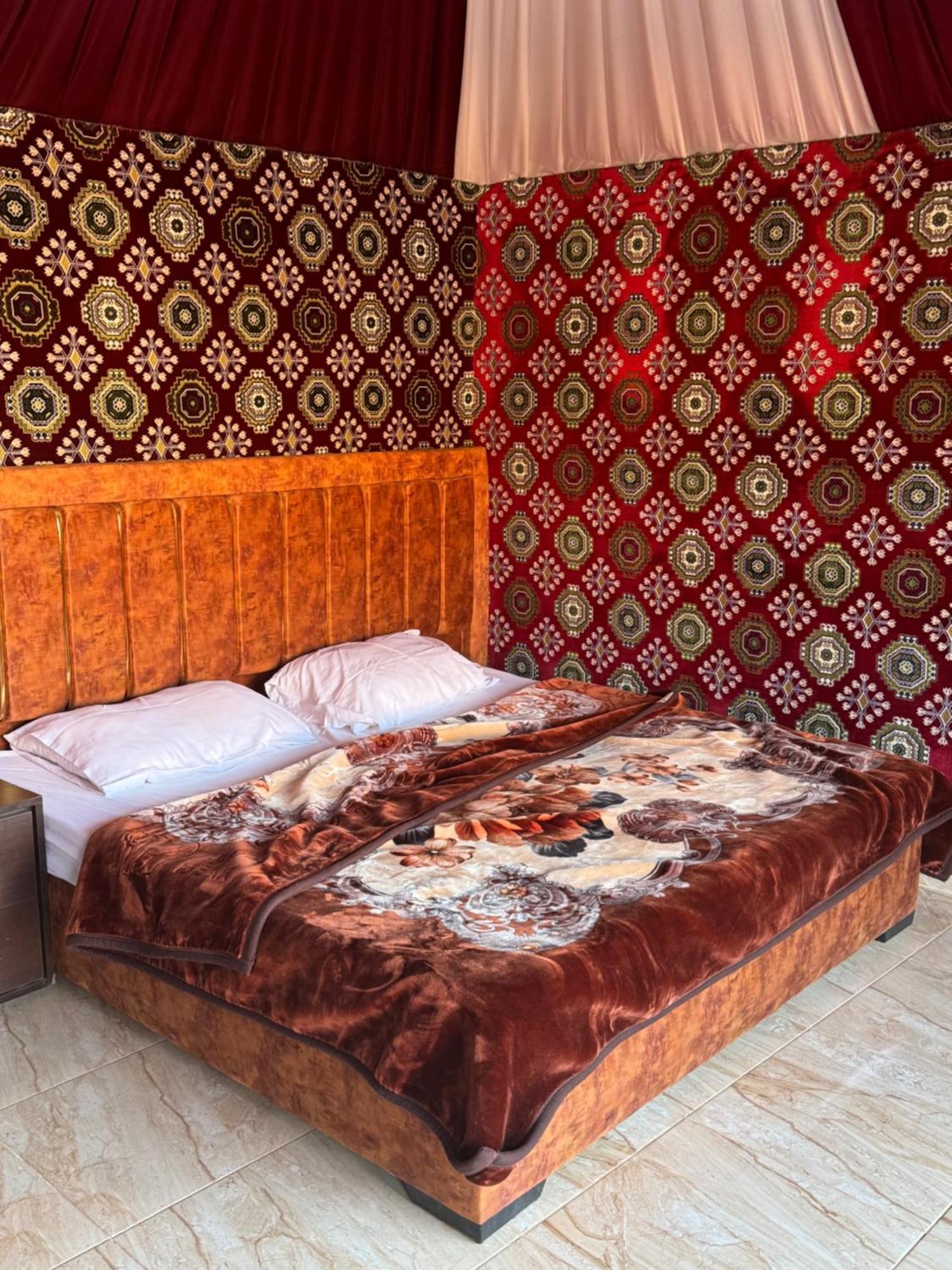 Wadi Rum Bubble Camp & Tour Exterior foto